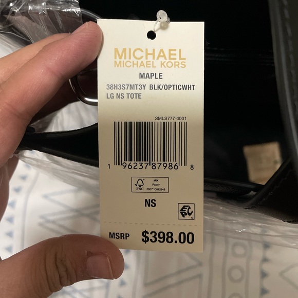 MK Bag - Picture 2 of 4